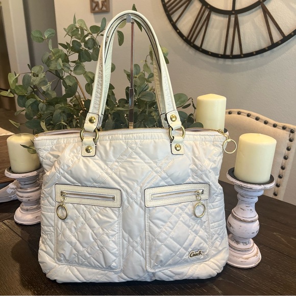 Coach Poppy Ski Bunny Quilted Tote - Chalk - Picture 1 of 9